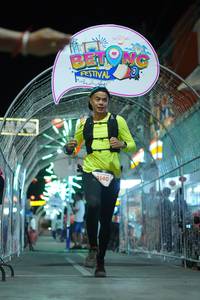 BIB: 140
                            <button type="button" onclick="openModal(21830322)" class="btn btn-primary btn-sm float-right btn-popup" data-toggle="modal" data-target=".modal-high-quality">
                        <i class="fas fa-shopping-cart"></i> Add to Cart
                    </button>
                                            <button type="button" onclick="isThisMe(21830322, true)" class="btn btn-success btn-sm float-right btn-popup btn-isme hidden" data-toggle="tooltip" data-placement="bottom" title="นี่คือรูปของคุณใช่ไหม คลิกที่นี่เพื่อเอาเข้าอัลบั้ม">
                        <i class="fas fa-plus"></i> Add to album
                    </button>
                    <button type="button" onclick="isThisMe(21830322, false)" class="btn btn-warning btn-sm float-right btn-popup btn-isnotme hidden">
                        <i class="fas fa-ban"></i> Remove from album
                    </button>